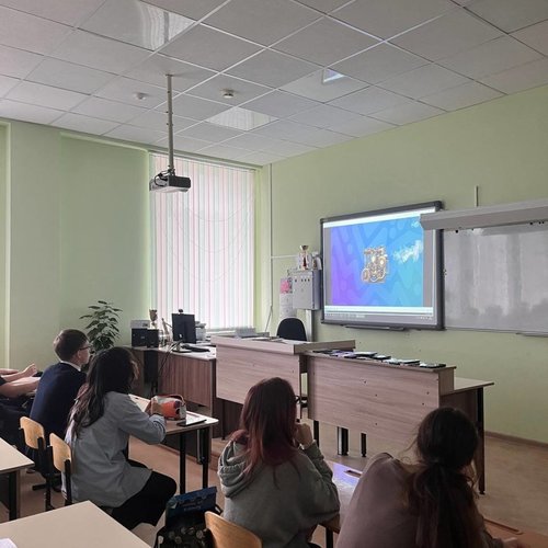 В СОШ 1 прошли мастер-лекции «Россия – энергетическая держава» В СОШ 1 прошли мастер-лекции «Россия – энергетическая держава»