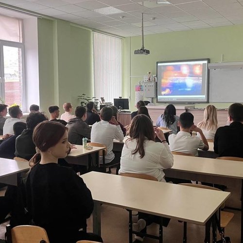 В СОШ 1 прошли мастер-лекции «Россия – энергетическая держава» В СОШ 1 прошли мастер-лекции «Россия – энергетическая держава»