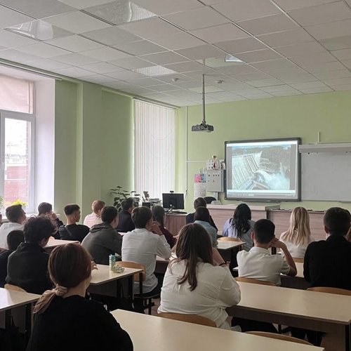 В СОШ 1 прошли мастер-лекции «Россия – энергетическая держава» В СОШ 1 прошли мастер-лекции «Россия – энергетическая держава»