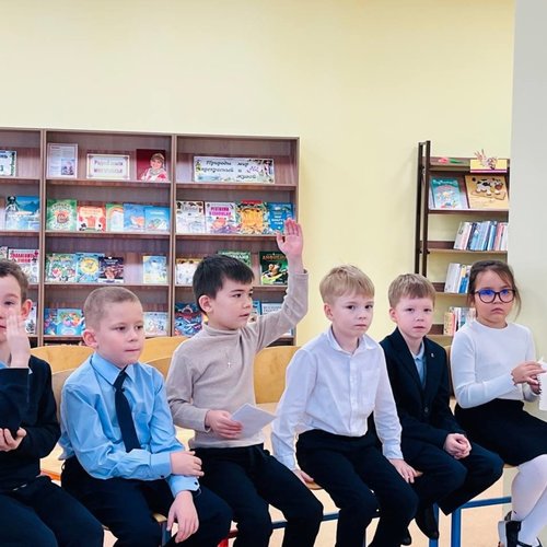 КОНКУРС ЧТЕЦОВ В 1Б КЛАССЕ КОНКУРС ЧТЕЦОВ В 1Б КЛАССЕ