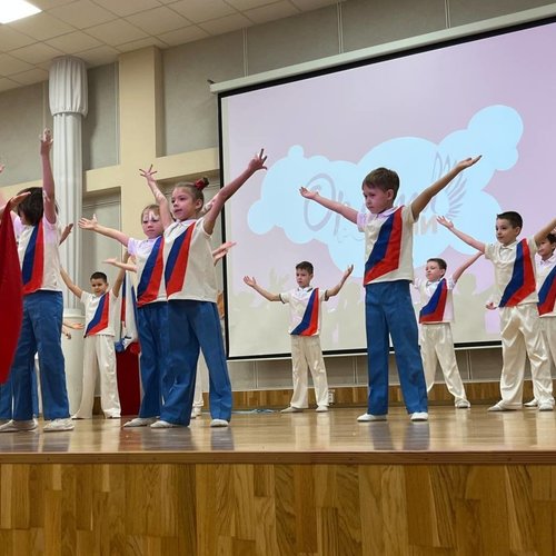 ПОСВЯЩЕНИЕ ПЕРВОКЛАССНИКОВ В "ОРЛЯТА РОССИИ".