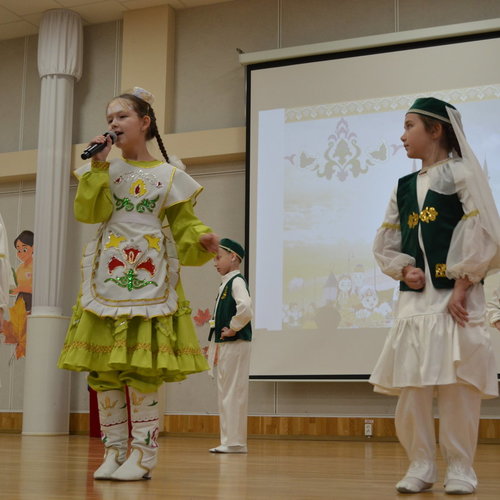 🌍 “Народов много - Родина одна!”: Конкурс-фестиваль национальных культур в нашей школе! 🌍
