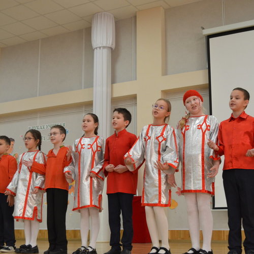 🌍 “Народов много - Родина одна!”: Конкурс-фестиваль национальных культур в нашей школе! 🌍