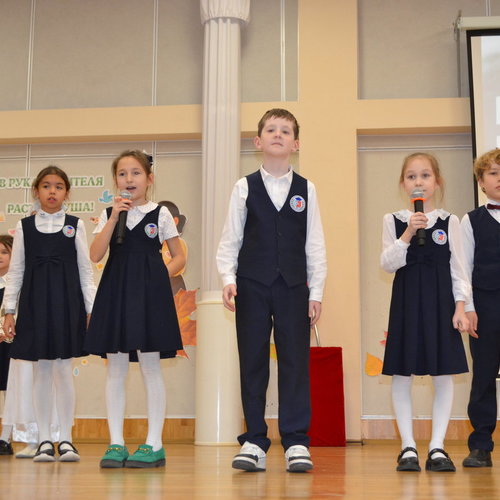 🌍 “Народов много - Родина одна!”: Конкурс-фестиваль национальных культур в нашей школе! 🌍