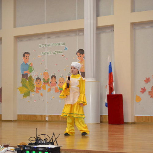 🌍 “Народов много - Родина одна!”: Конкурс-фестиваль национальных культур в нашей школе! 🌍