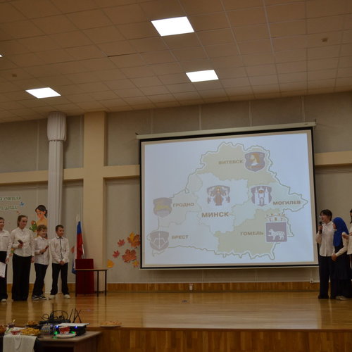 🌍 “Народов много - Родина одна!”: Конкурс-фестиваль национальных культур в нашей школе! 🌍