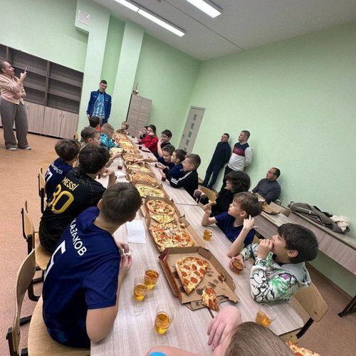 Поздравляем воспитанников футбольной школы "Космос"!