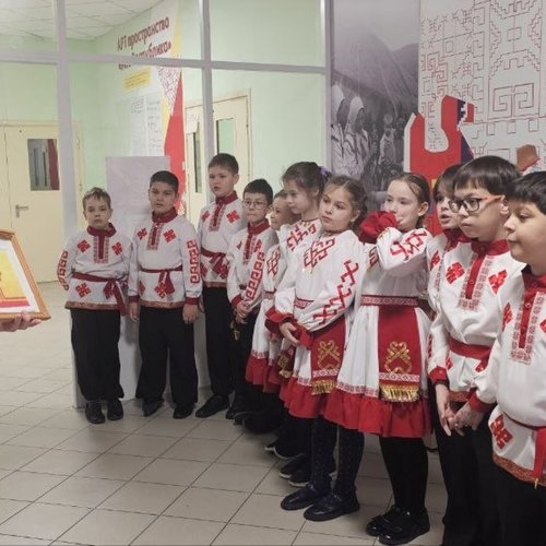 День чувашской вышивки в школьном музее