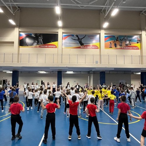 Утренняя зарядка с мамой!