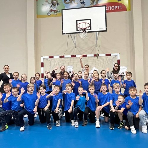 Утренняя зарядка с мамой!