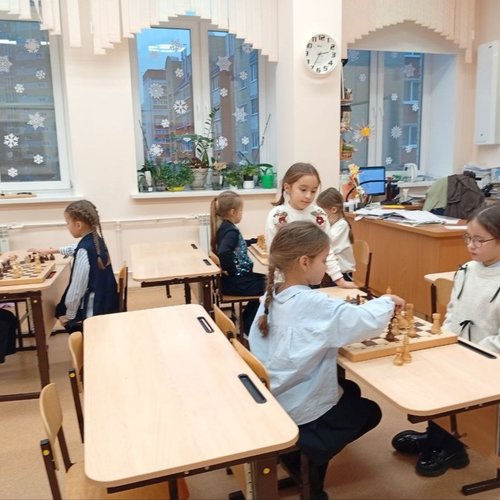 Школьный шахматный турнир среди девочек 1-6 классов