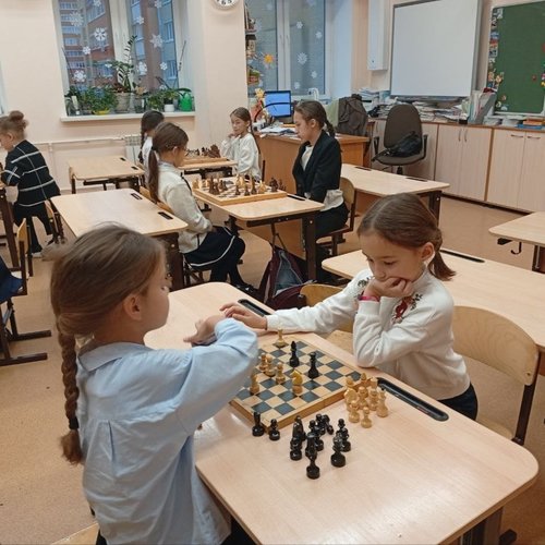 Школьный шахматный турнир среди девочек 1-6 классов