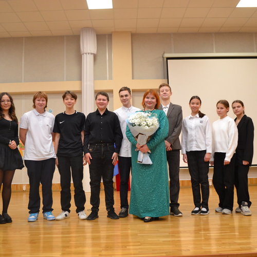 "Музыка в честь героев: Память и вдохновение".