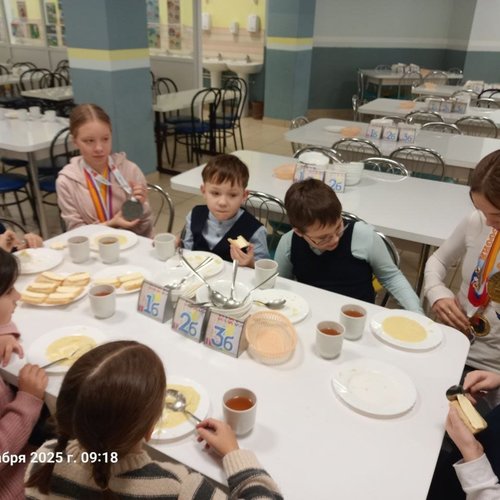 🌟 «Завтрак со звездой» в МАОУ СОШ №1!