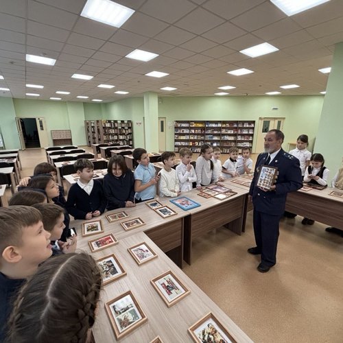 Выставка значков, посвященная Великой Отечественной войне