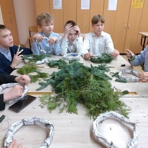 Новогодний венок - в каждый дом!