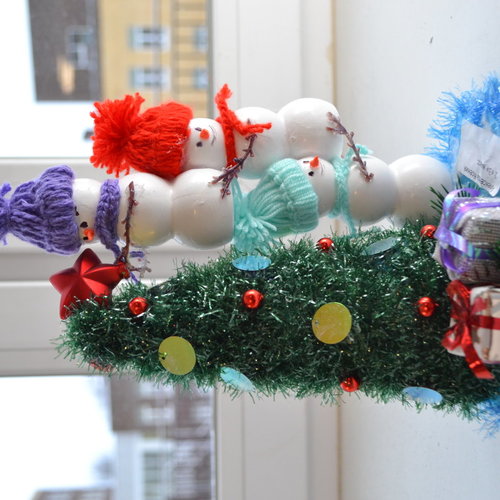 Конкурс-выставка новогодних поделок 2025