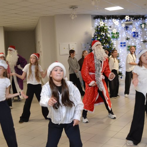 НОВОГОДНИЙ ОГОНЁК 2025