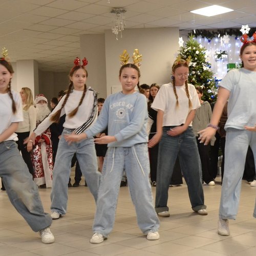 НОВОГОДНИЙ ОГОНЁК 2025