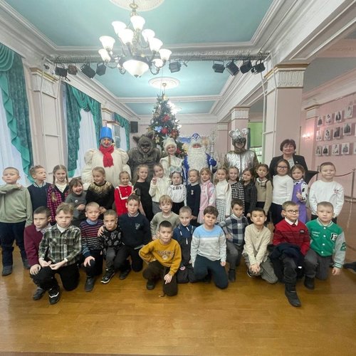 Новогодняя сказка в Русском драматическом театре