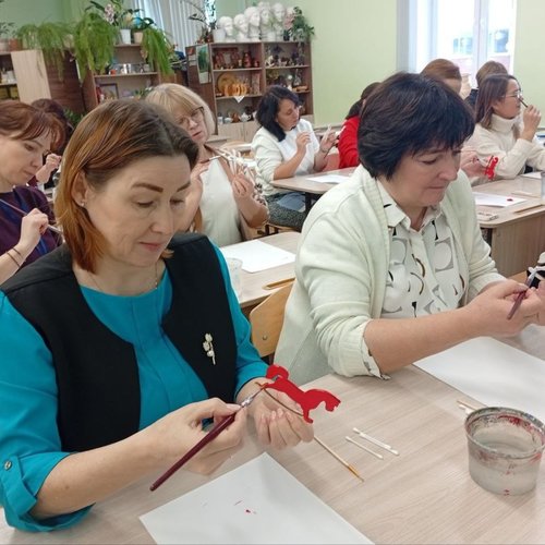 Новогодний мастер-класс для педагогов школы