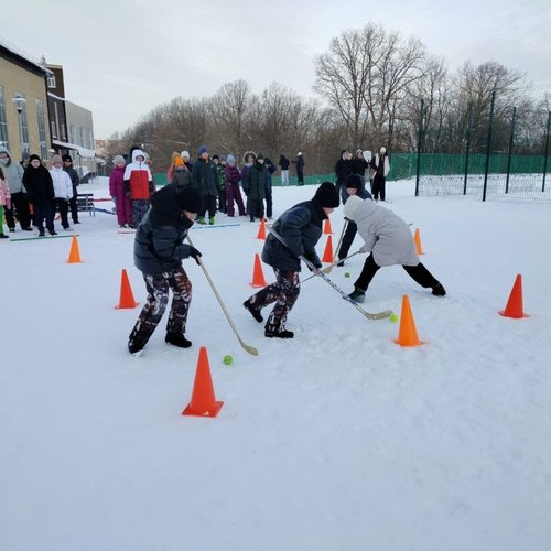 Школа №1 отмечает День зимних видов спорта!