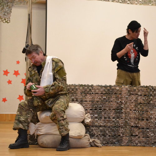 "Жизнь за други своя". Спектакль на сцене СОШ 1.