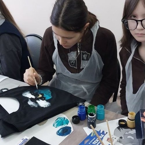 Ученики 7А и 7Г классов - участники проекта "От Победы к Победе!"