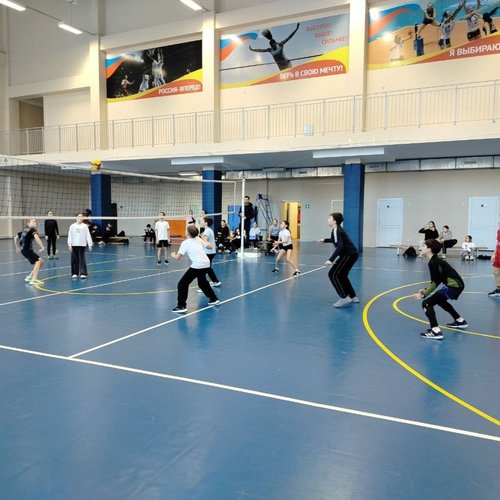 Школьный турнир по пионерболу среди 5-х классов