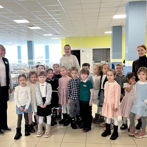 Будущие первоклассники из детского сада № 8 в гостях у СОШ 1.