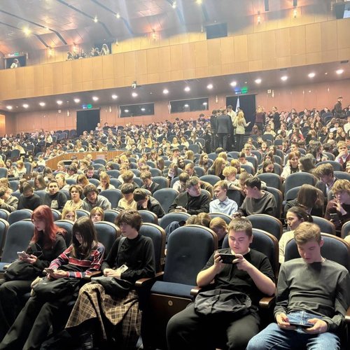 На концерт "Служу Отечеству" по "Пушкинской карте"