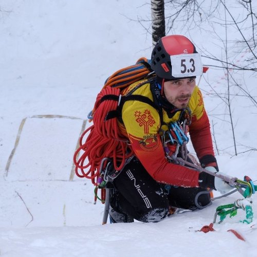 Чемпион по горному туризму работает в СОШ 1.