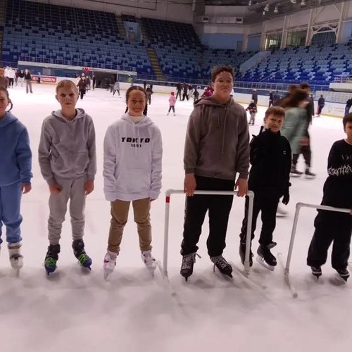 День Здоровья 5Б класса в "Ледовой Арене"