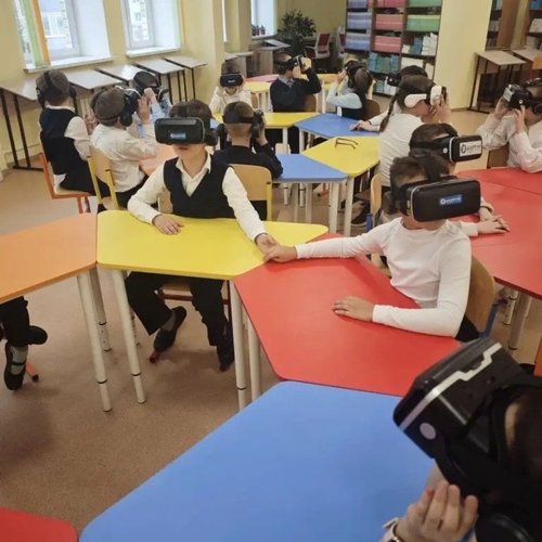 🚀 Вперёд по планетам: виртуальное космическое путешествие!