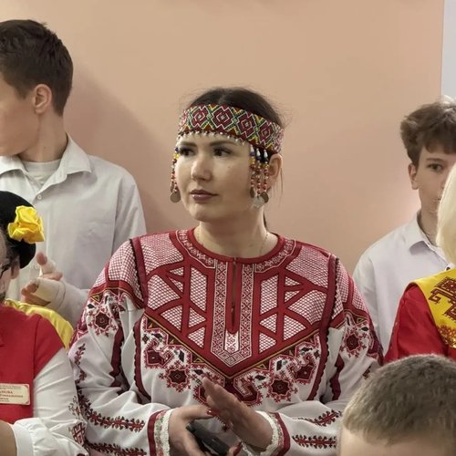 Школьный фольклорный ансамбль «Шевле» на Республиканском фестивале «Чăваш ачи чăвашах»