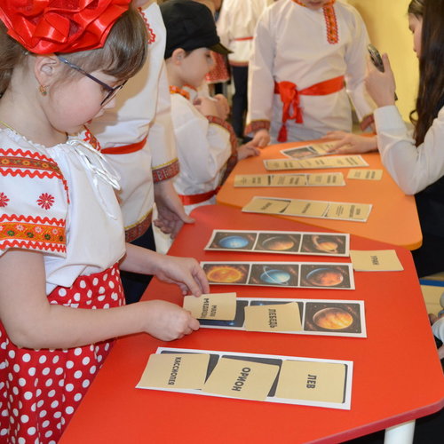 🚀 Космос объединяет: как в школе №1 Чебоксар отметили День космонавтики