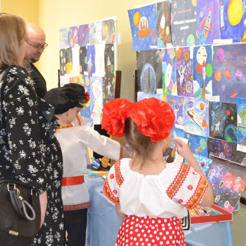 🚀 Космос объединяет: как в школе №1 Чебоксар отметили День космонавтики