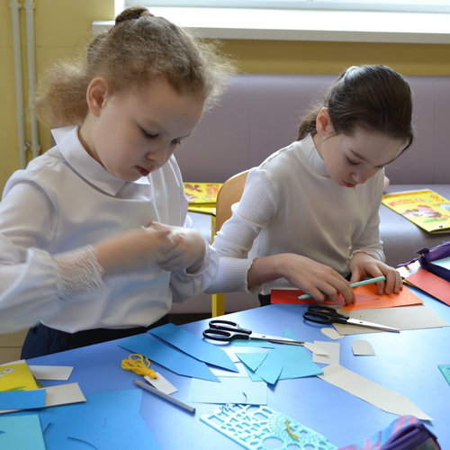 🚀 Космос объединяет: как в школе №1 Чебоксар отметили День космонавтики