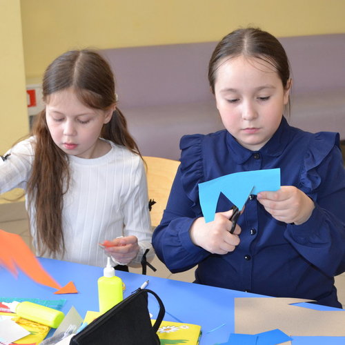 🚀 Космос объединяет: как в школе №1 Чебоксар отметили День космонавтики