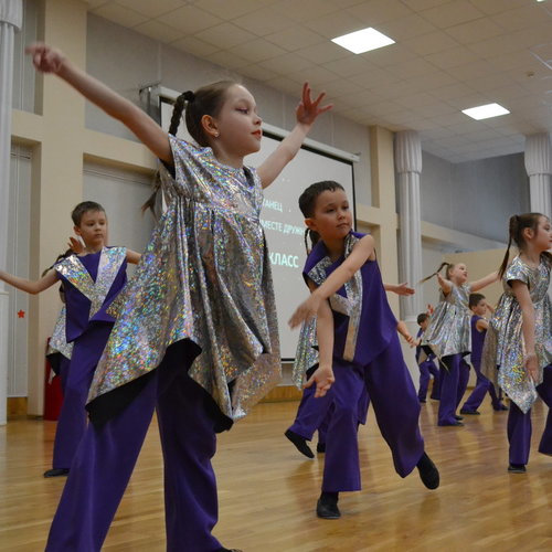 🚀 Космос объединяет: как в школе №1 Чебоксар отметили День космонавтики