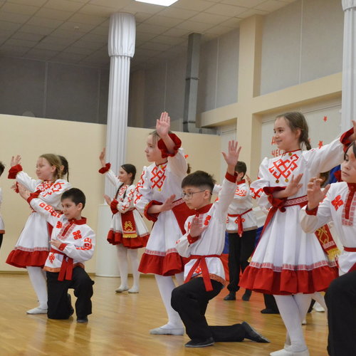 🚀 Космос объединяет: как в школе №1 Чебоксар отметили День космонавтики