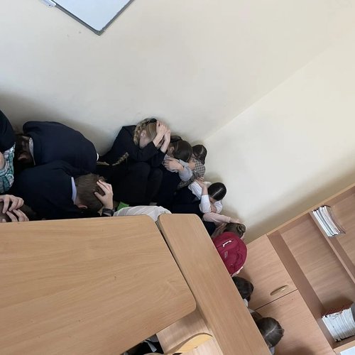 Безопасность превыше всего: школьная тренировка по действиям в чрезвычайных ситуациях