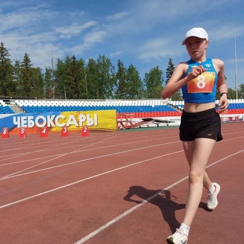 Жаркие денечки выдались для легкоатлетов