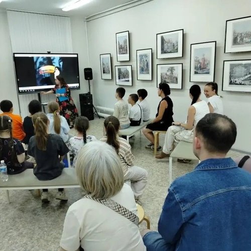 🎨 Путешествие в мир искусства: 2 «З» класс завершает программу «Мир музея Русского музея»!