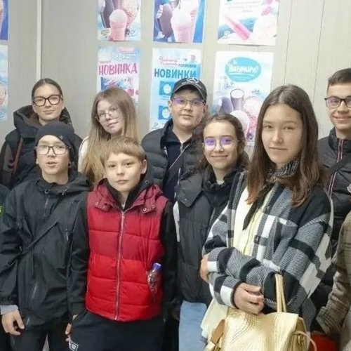 Секреты производства любимого лакомства: ученики 5 «Д» и 7 «А» классов посетили фабрику «ВолгаАйс»