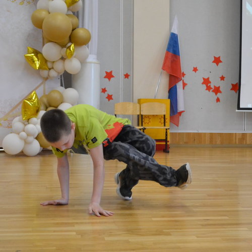 ПРИШКОЛЬНЫЙ ЛАГЕРЬ "ПРО-ДЕТСТВО" ДЕНЬ 8— ДЕНЬ ТАЛАНТОВ И САМОВЫРАЖЕНИЯ! 