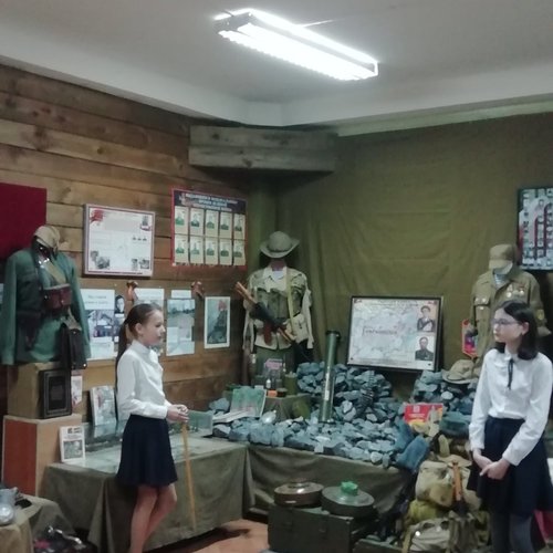 Ученики 5Б класса в музее Боевой Славы