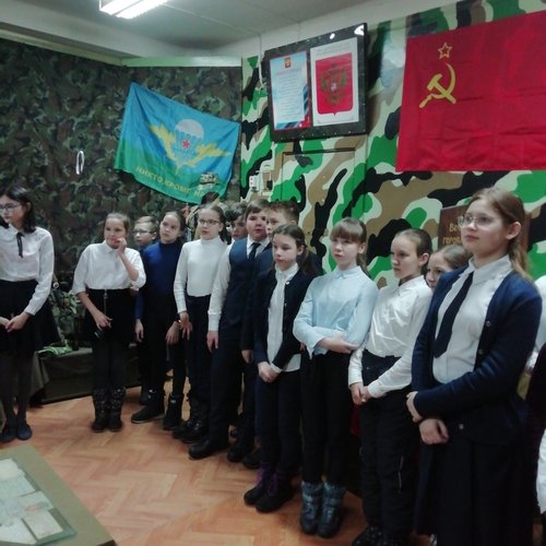 Ученики 5Б класса в музее Боевой Славы