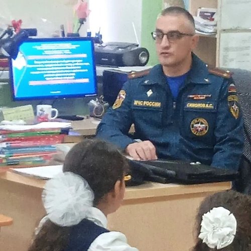 Безопасность — главный урок 1 сентября: МАОУ «СОШ № 1» г. Чебоксары присоединилась к Всероссийскому уроку безопасности