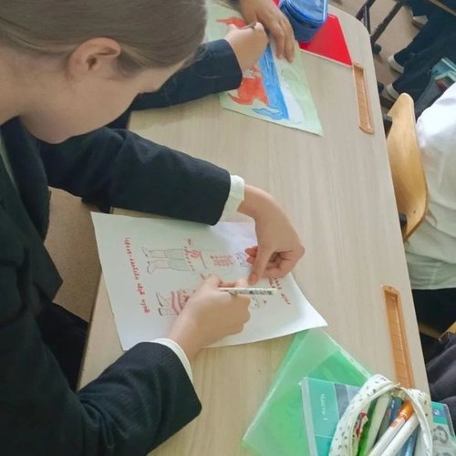 От Волги до Камчатки: в школе №1 проходит творческая неделя языков народов России